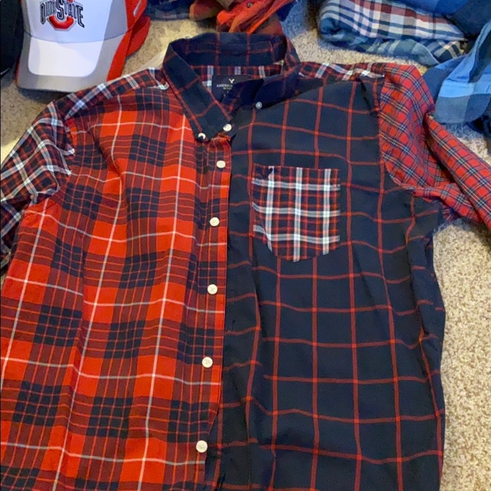 American Eagle Button Up shirt